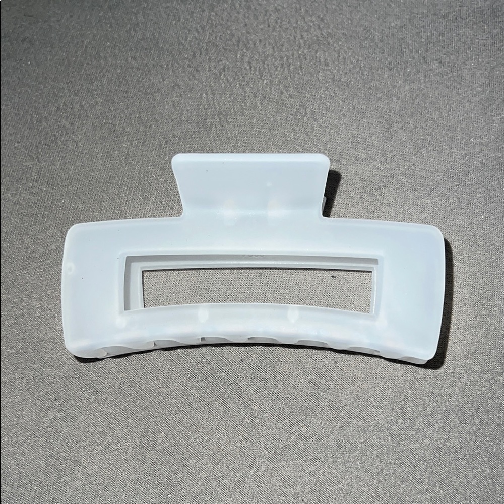 Medium White Hair Claw Clip